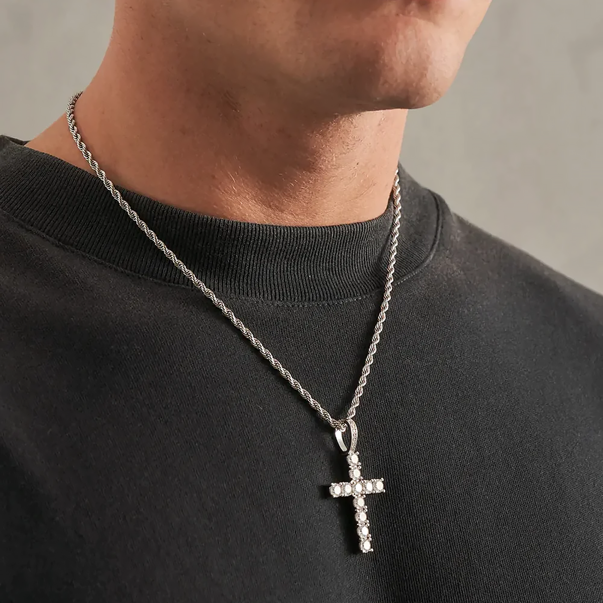 CROSS. | Sølv Kors Vedhæng med Diamanter