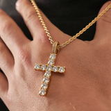CROSS. | Guld Kors Vedhæng med Diamanter